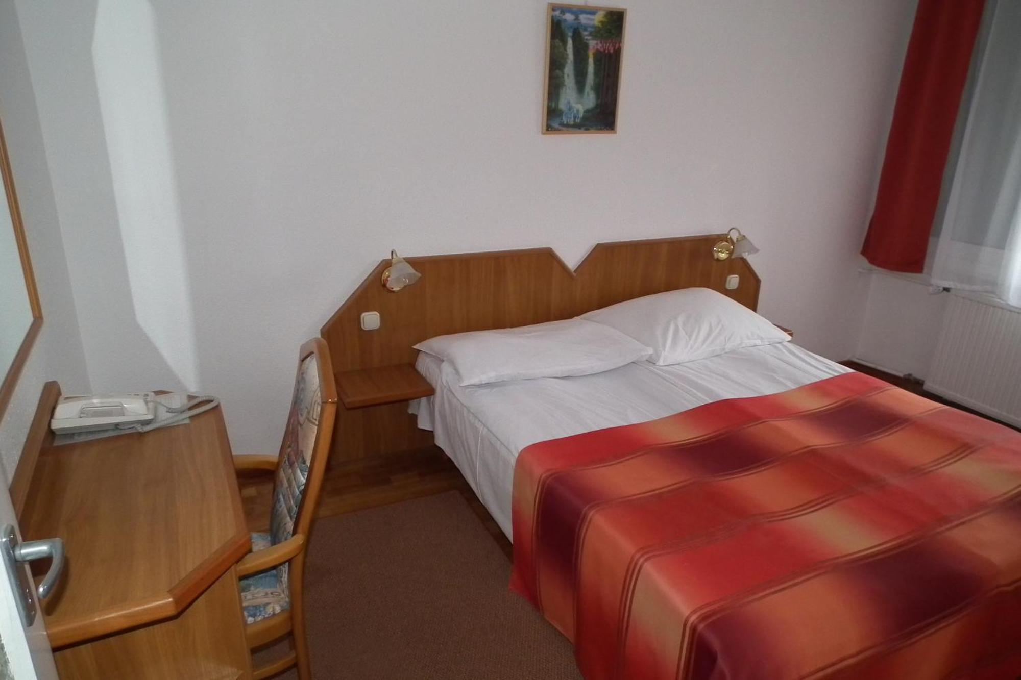 Hotel Napsugar Hévíz Екстериор снимка